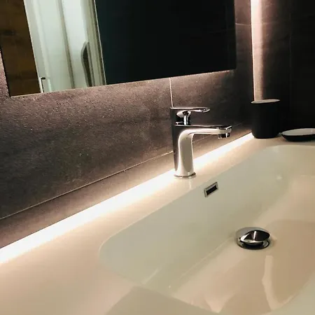 Sesto Senso 산타 마리아 델 세드로